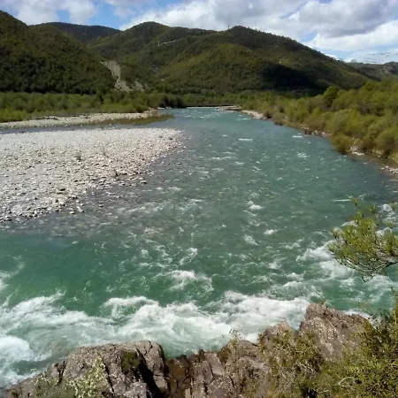 Vistas A La Montana En Un Pueblo Con Encanto. * El Pueyo de Araguás