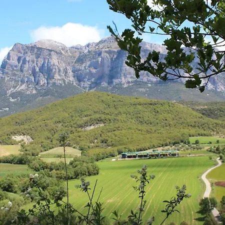 Vistas A La Montana En Un Pueblo Con Encanto. Apartamento *