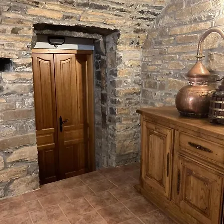 Vistas A La Montana En Un Pueblo Con Encanto. Apartamento *