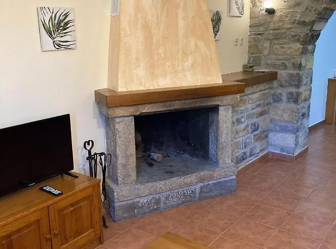 Apartamento Vistas A La Montana En Un Pueblo Con Encanto. El Pueyo de Araguás