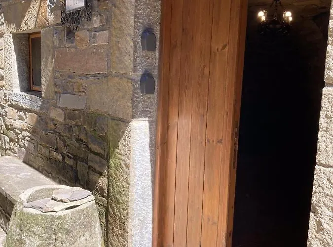 Lägenhet Vistas A La Montana En Un Pueblo Con Encanto. El Pueyo de Araguás