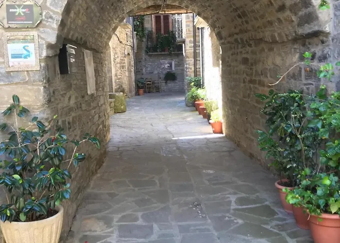 Vistas A La Montana En Un Pueblo Con Encanto. Lägenhet