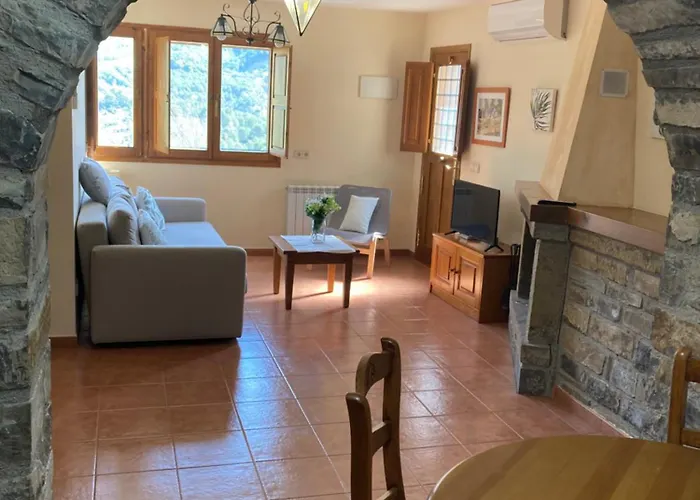 Apartamento Vistas A La Montana En Un Pueblo Con Encanto.